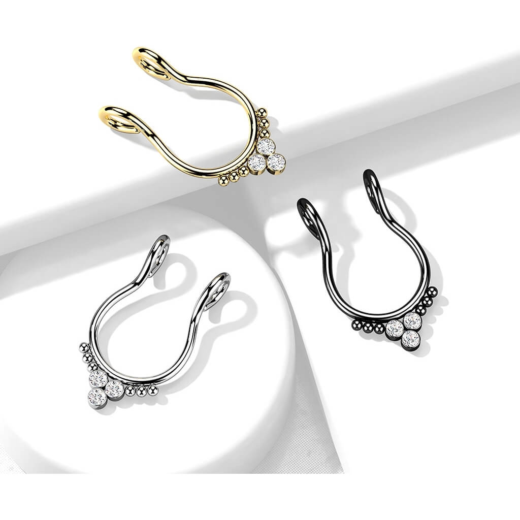 Fake piercing do nosa septum trójkąt 3 cyrkonie płaski kolczyk rozginany - Image 3